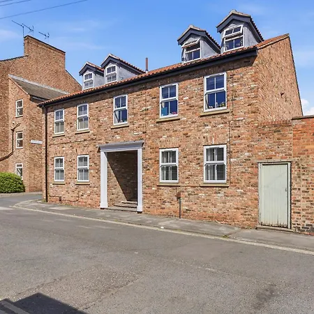 With Free Parking Wifi - Pass The Keys Appartement York