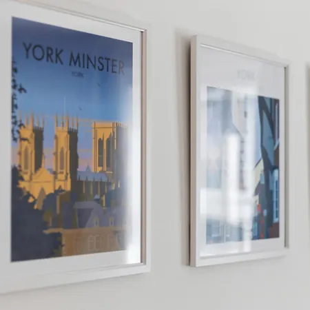 With Free Parking Wifi - Pass The Keys * York